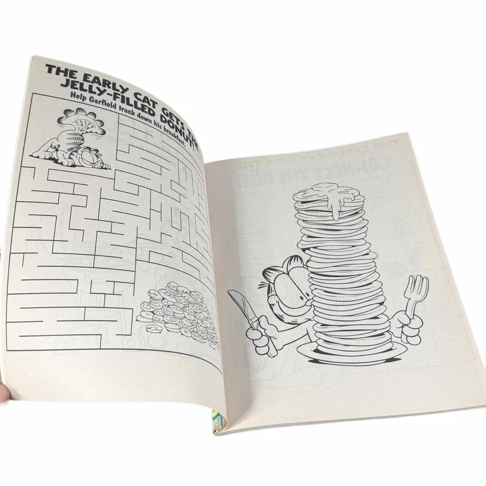 Garfield UNUSED Jumbo Coloring & Activity Book Vintage Odie